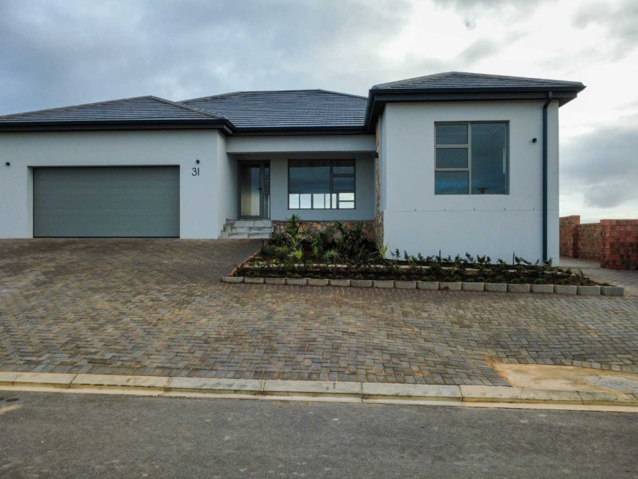 3 Bedroom Property for Sale in Stilbaai Wes Western Cape